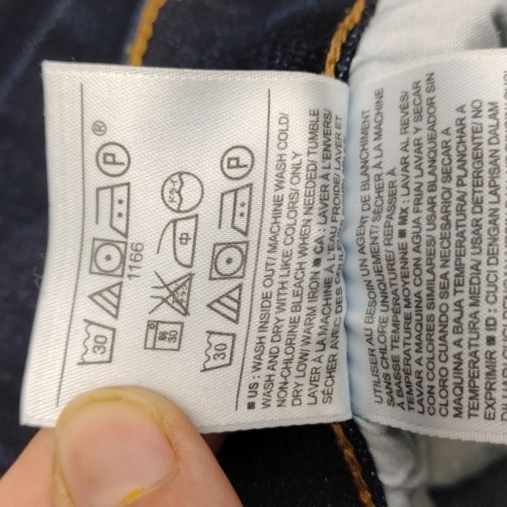 EUC Old Navy Skinny Jeans size 18 Regular - Picture 11 of 15